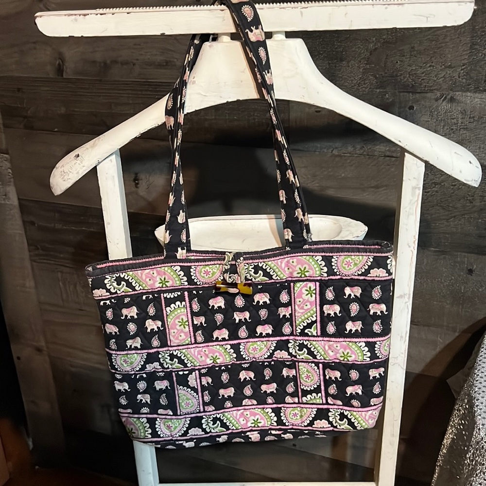 Beautiful Vera Bradley Purse